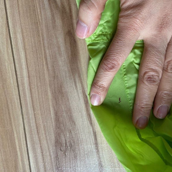 K-way packable jacket in yellow green | women US small - Picture 11 of 11